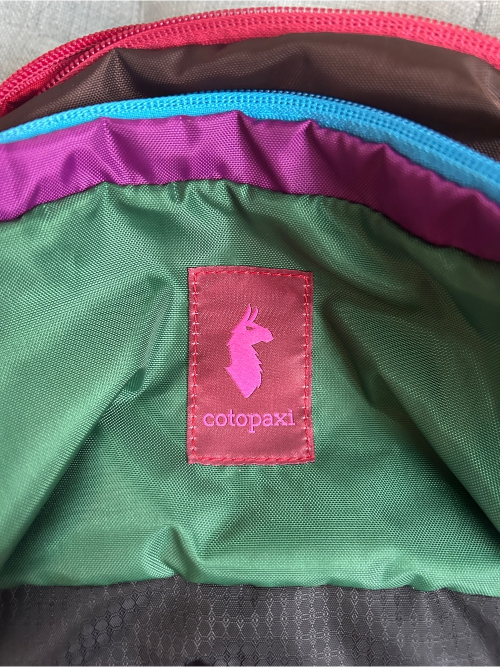 Cotopaxi Tasra 16L Del Día Backpack Multicolor Travel Pack - Picture 15 of 15